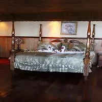 Hotel Paradise Clarridge View 3*